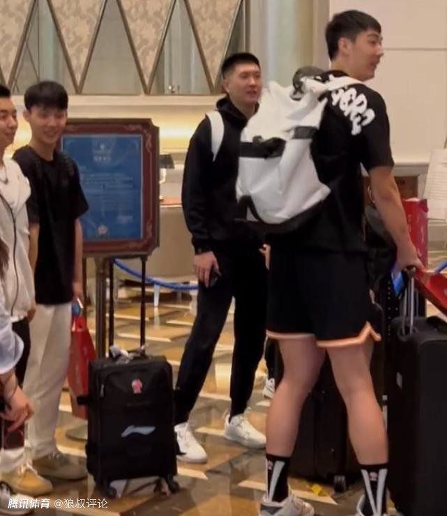 亚洲国产人久久久成人精品网站